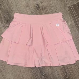 Girls champion athletic skirt with built-in shorts, size large